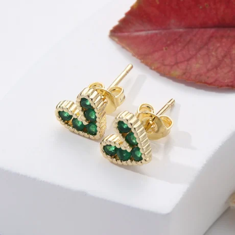 1 Pair Fashion Heart Shape Inlay Copper Zircon 18K Gold Plated Ear Studs green