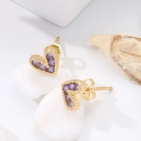 1 Pair Fashion Heart Shape Inlay Copper Zircon 18K Gold Plated Ear Studs light purple